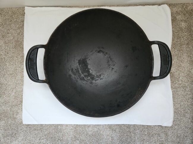 Weber Cast Iron Grill Wok