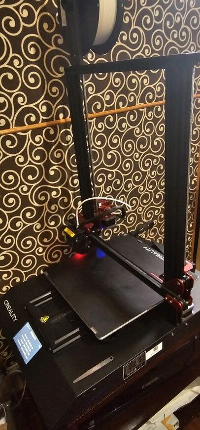 CR10 S Pro V2 3d printer Used