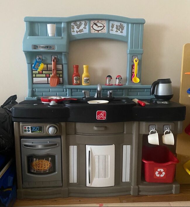 ep2 Best Chefs Kids Kitchen Playset, Interactive Play with Lights and Sounds, For Toddlers 2+ Years Old, Realistic 25 Piece Toy Accessory Set