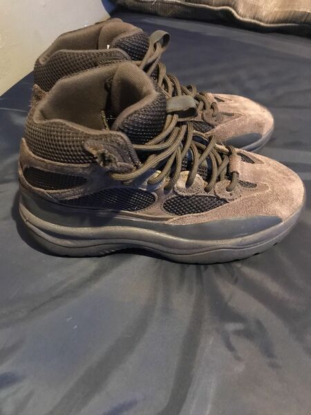 Yeazy Boots