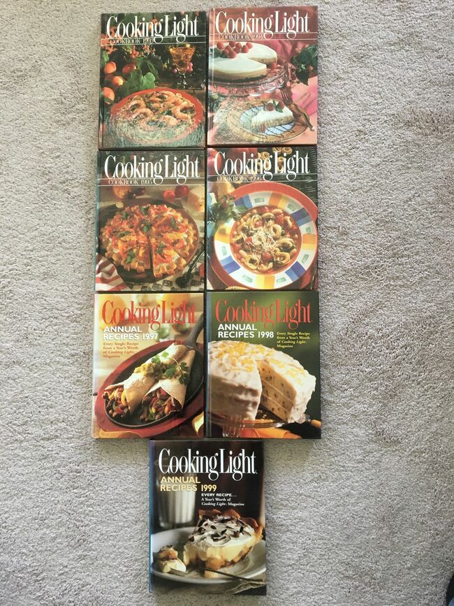 Cooking Light set of 7 annual cookbooks excellent/new condition 2200 pages total, over 400 recipes per book, all recipes analyzed for living well nutr