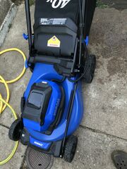 Brand New KOBALT 40 Volt Battery Powered Lawn Push Mower Never Used