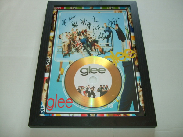 glee signed  disc