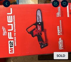 Milwaukee 2527-21 M12 FUEL HATCHET 6" Brushless Full House Chain Pruning Saw Kit