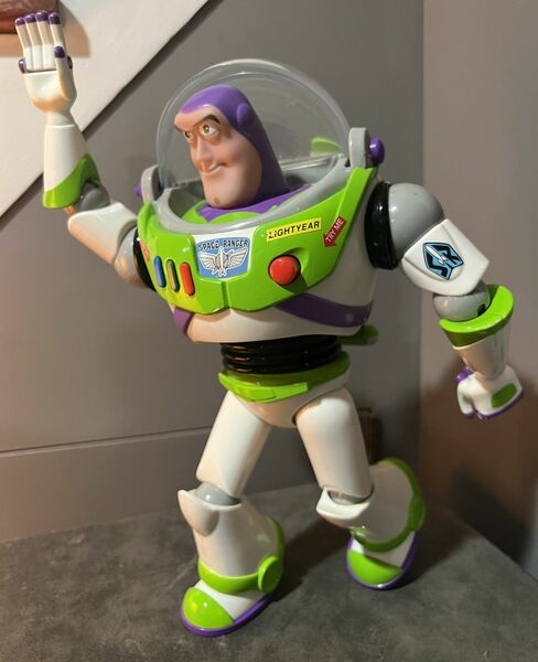 TOY STORY 12" SPANISH & ENGLISH SPEAKING SPECIAL EDITION BUZZ LIGHTYEAR!