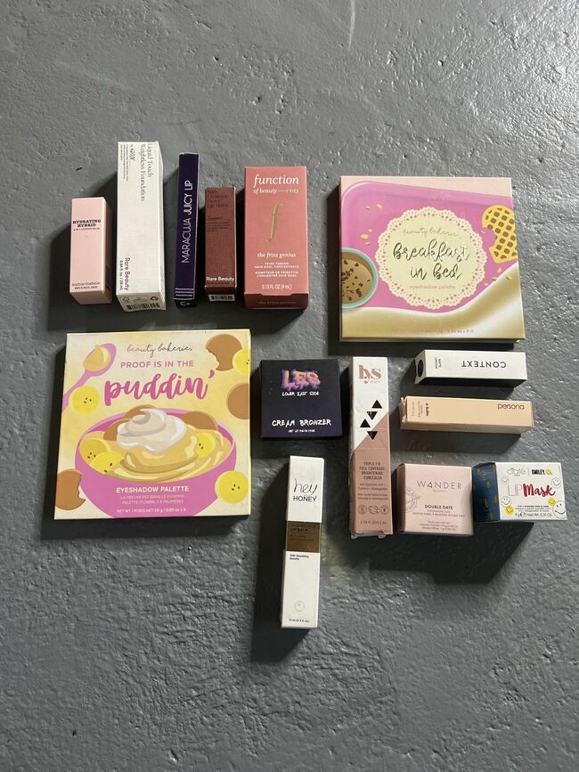 Brand New Bulk Makeup