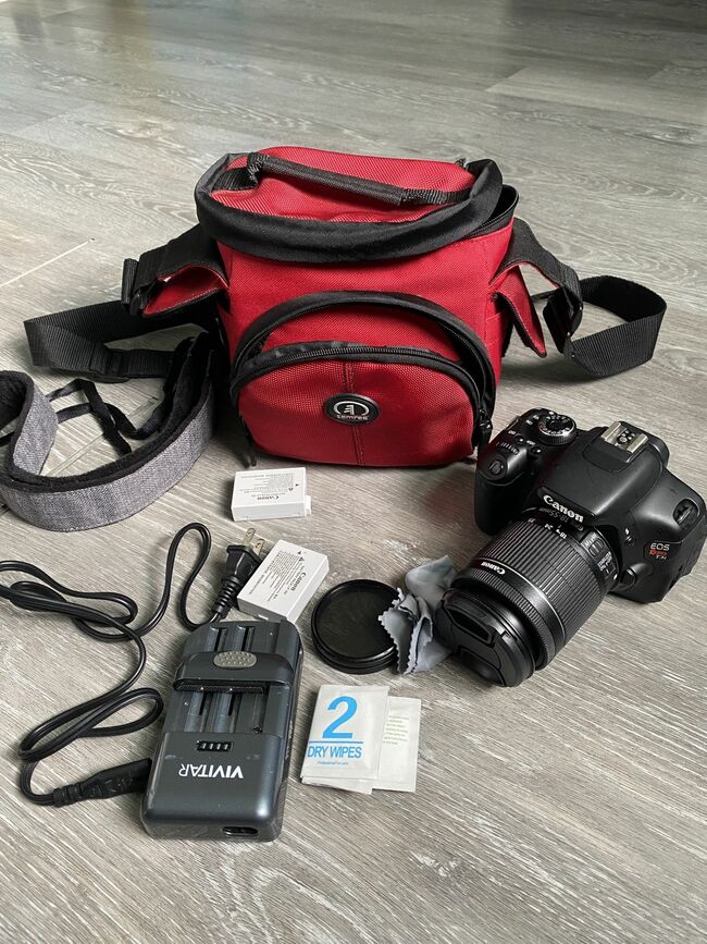 Canon T3i camera Kit