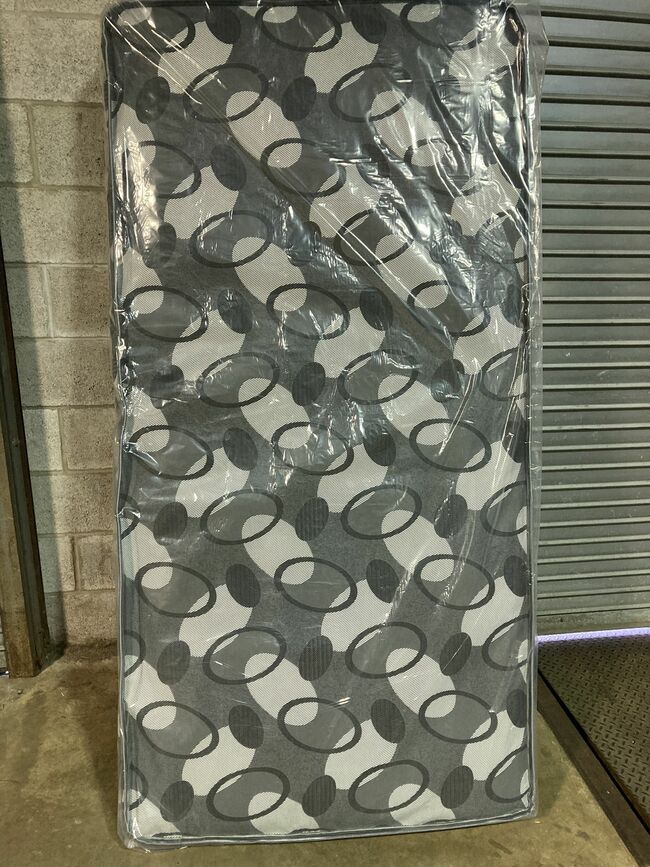 Bed Special. $99 New Lovely Firm Mattress Sets. Twin, Full Or Queen. Free Boxspring Included