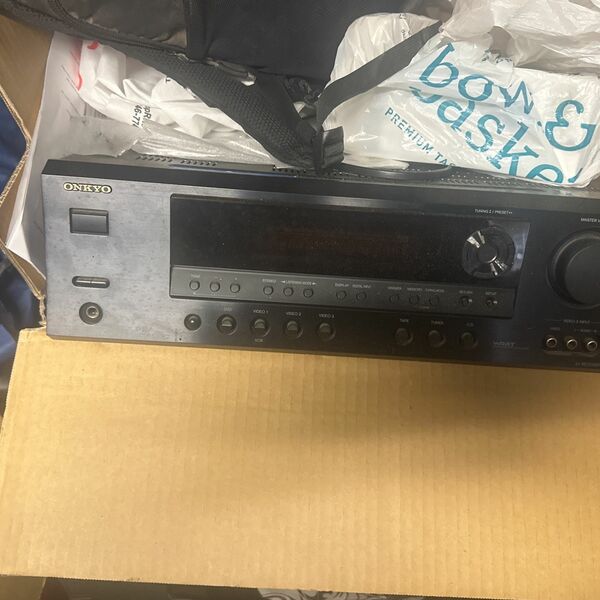 Receiver And Two Floor Sony Speakers