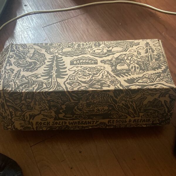 Woman’s  Bedrock Sandals