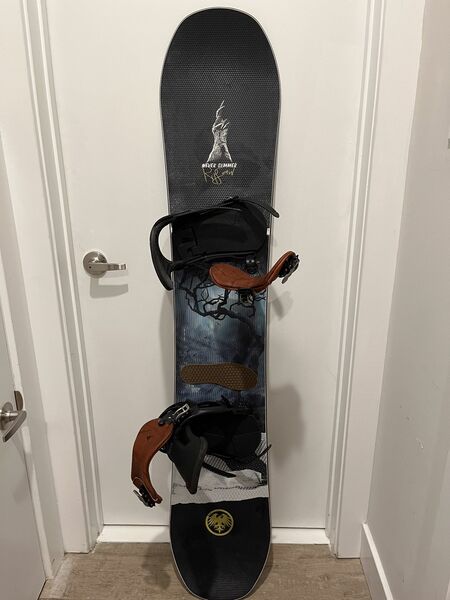 Snowboard, Snowshoe And Bag Set