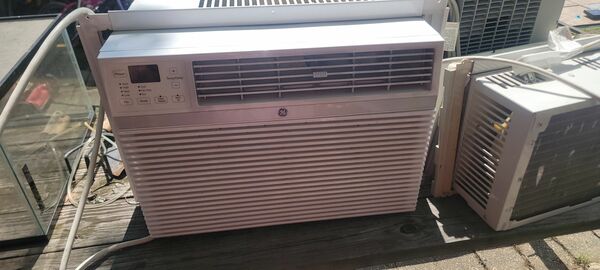 Window Air Conditioner