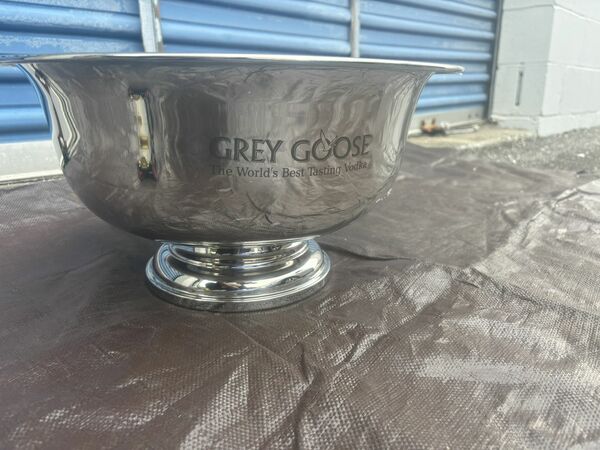 LARGE GREY GOOSE VODKA PUNCH ICE BUCKET BOWL STAINLESS STEEL SILVER CHROME 16''