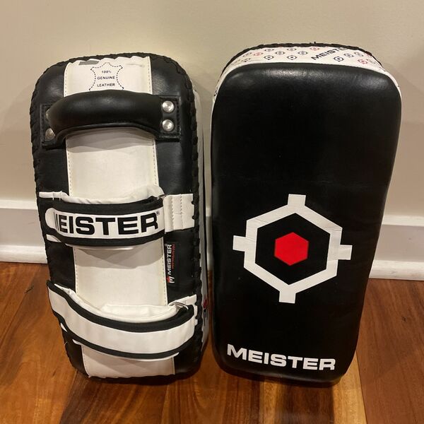Meister XP2 Muay Thai Pads
