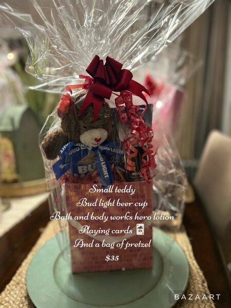 Men’s Valentine Basket