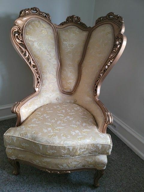 Antique Chairs For Sale