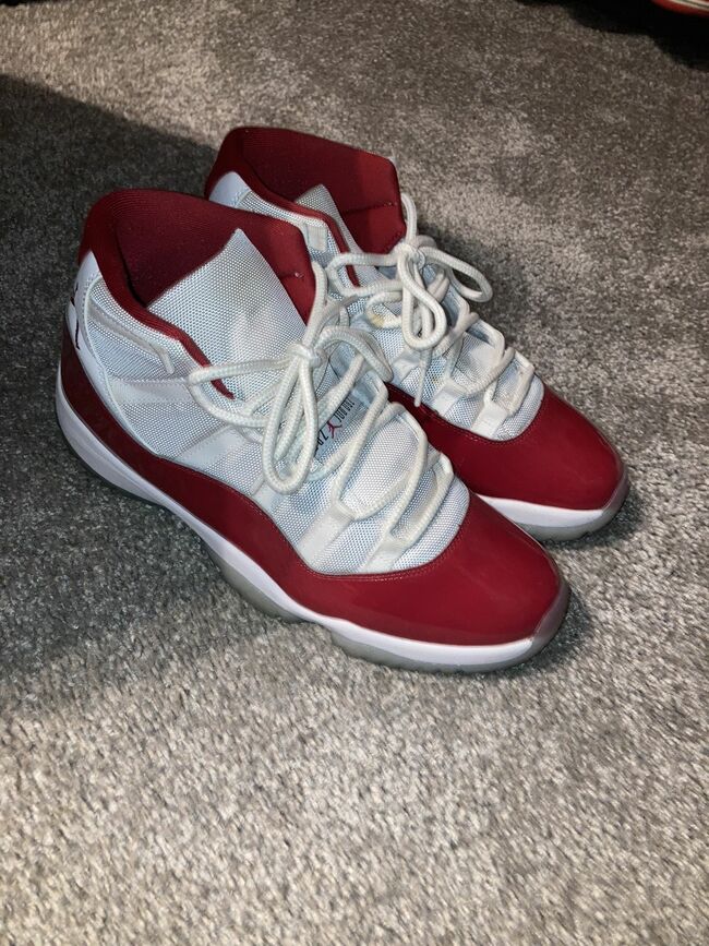 Jordan 11 Cherry Red Sz12