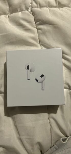 Generation 3 Airpods