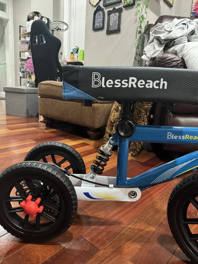 BlessReach Knee Scooter, All Terrain Foldable Knee Scooter Walker - for Foot Injuries Compact Crutch