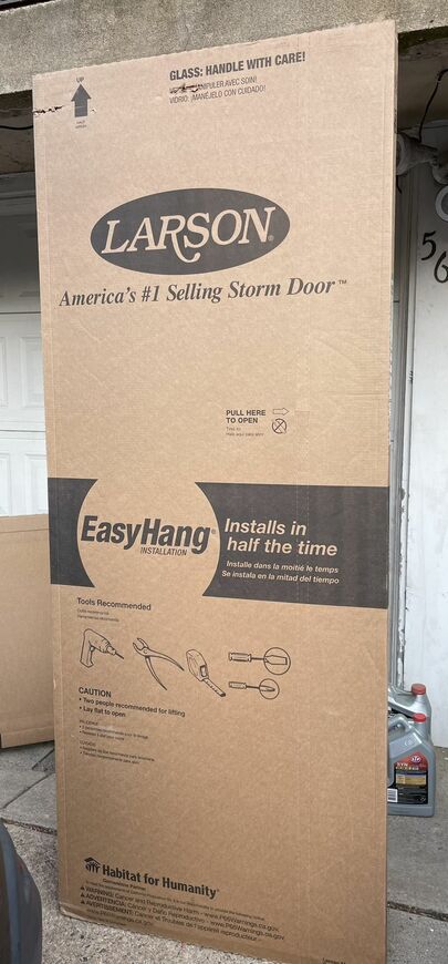 NEW! LARSON Tradewinds 30” x 81” White Full-view Retractable Screen Aluminum Storm Door