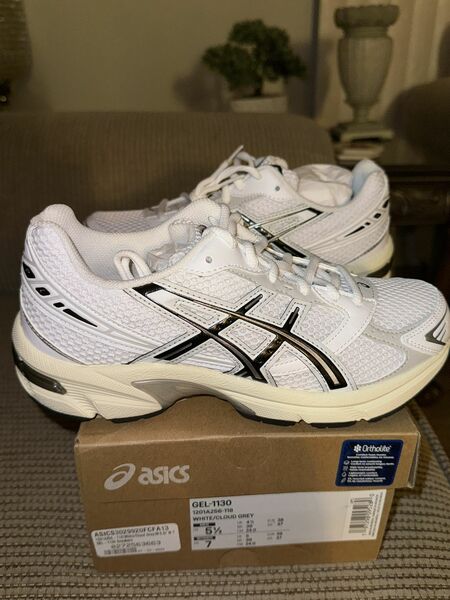 ASICS Size M5.5/W7