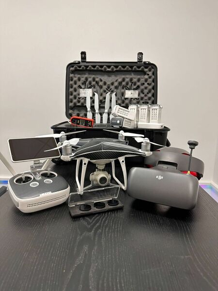 DJI Phantom 4 Pro+ V2 Drone –  w  DJI Goggles (Racing Edition) 1 CMOS Sensor 4K