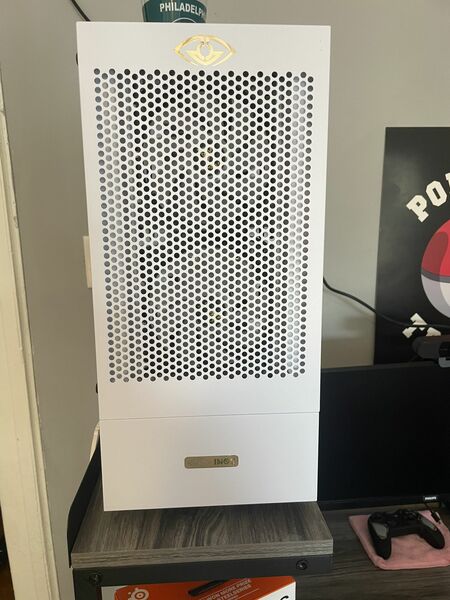 4070 I Core 5 Desktop With16 Gb New Barely Use