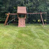 Rainbow Play Systems Playsystem Approx 30’ Long and 10’ High