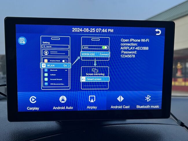 9" Wireless Apple Carplay & Android Auto