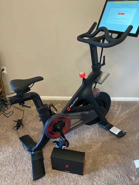 Peloton Bike + Delivery + Warranty + 1000 Happy Customers