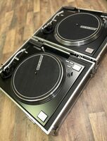 2 Reloop RP-7000 MK2 Turntables With Flight Cases!! Like Brand New