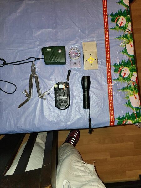 HUNTING OR HIKING KIT.