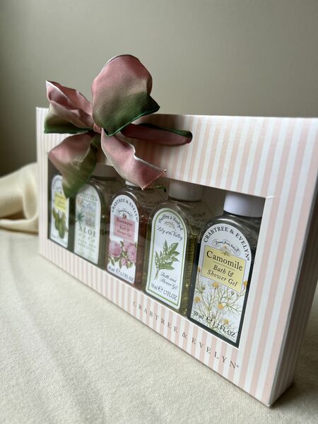 Crabtree & Evelyn Shower Gel Mini Sampler Set New Old Stock 5 Scents