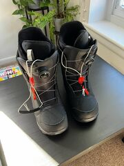burton MOTO boots 11.5
