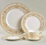 8 place settings of gorgeous Royal Worcester Hyde Park