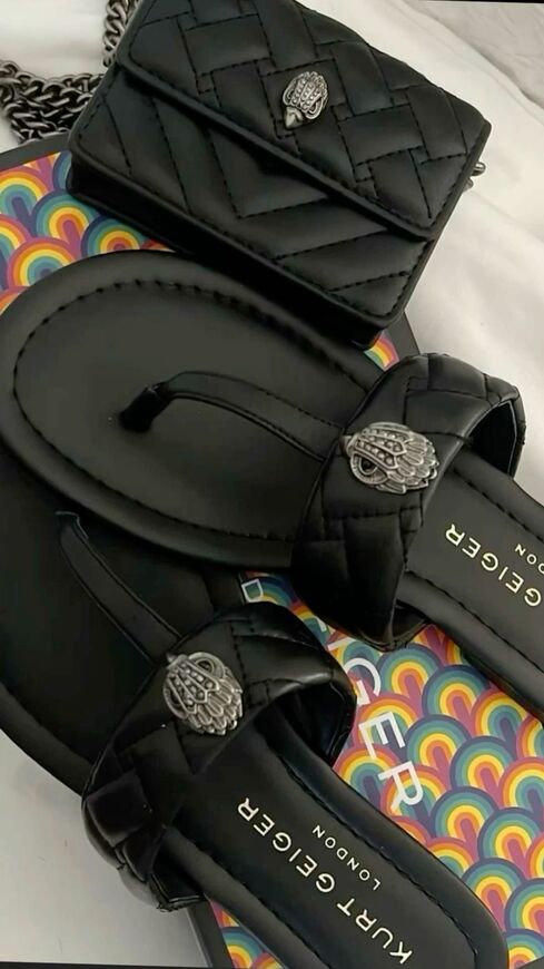 kurt geiger sandal set.