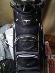 Maxfu Golf Bag/ 14 Titleist Gold Clubs