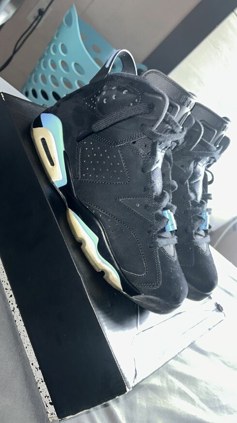 Unc 6s