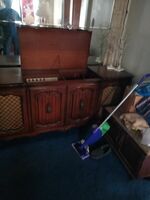 sher Stereo Record Player. 1960s