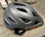 GIRO MONTARO BIKE HELMET - MATTE SILVER - ADULT SMALL