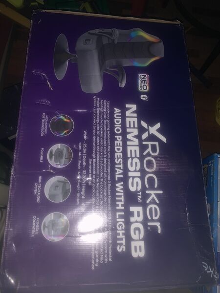 Gaming Chair ***BRAND NEW IN BOX***