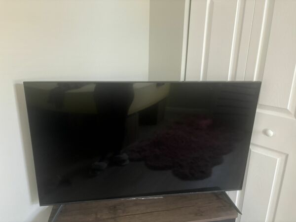 Sansumg 55in Tv Brand New