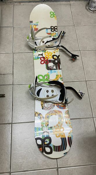 Roxy Snowboard  And Binding