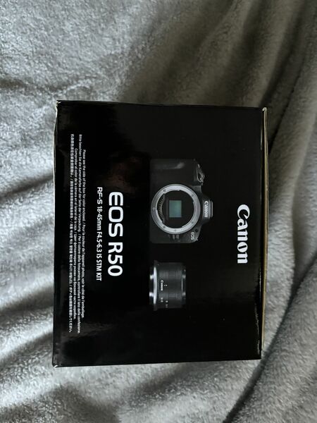 Brand New Canon EOS R50 4K Camera With Lens