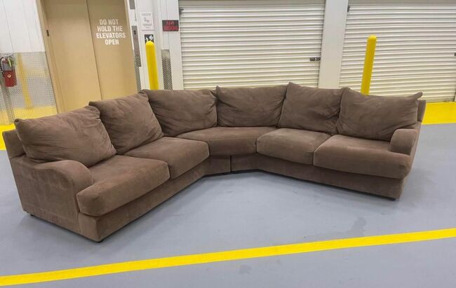 FREE DELIVERY AND INSTALLATION - Klaussner Traditional Sectional Brown Microfiber Fabric