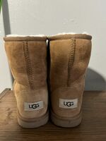 Uggs
