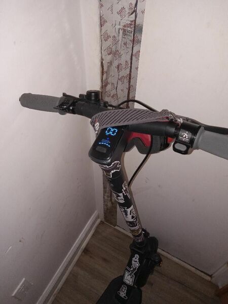 Gotrax  Eclipse    Ultra 525 Come With Everything You See