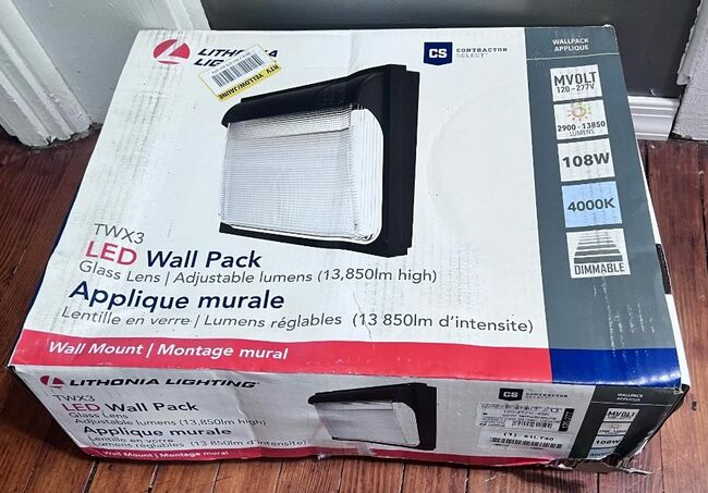 Lithonia Lighting Contractor Select 400-Watt Equivalent Integrated LED Dark Bronze Wall Pack Light, Adjustable Lumen Output 4000K