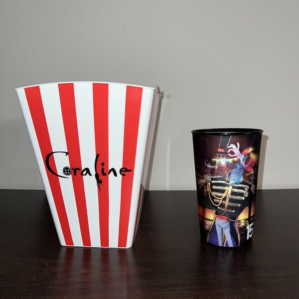 Coraline 15th Anniversary 3D Holographic Cup Popcorn Bucket $75 set