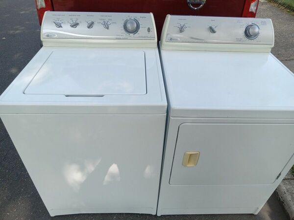 Washer/Dryer (Electric) Set